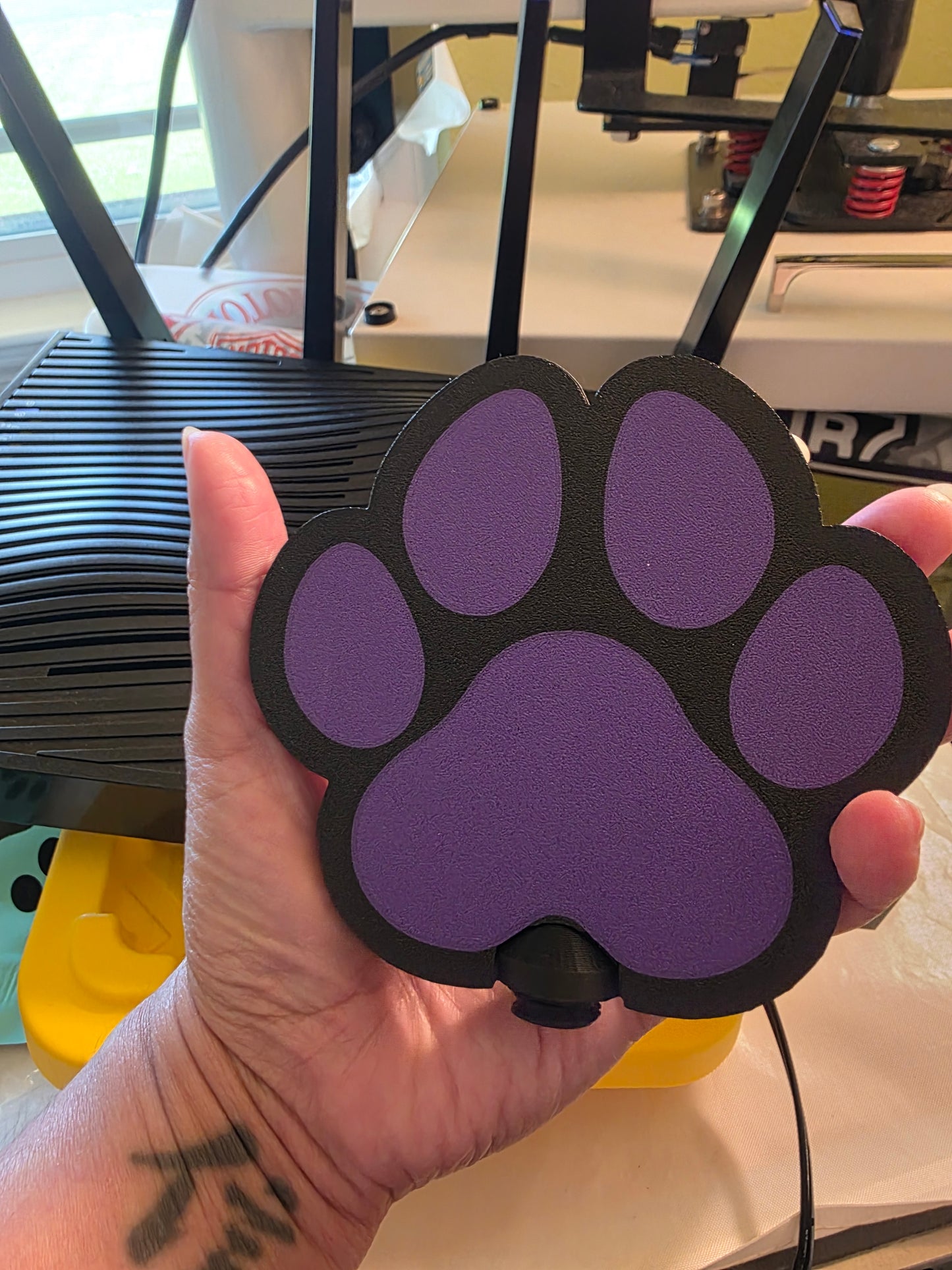 Pawfect Tap-to-Pay Paw Wand -3 Color Combos - Use Drop Down Box